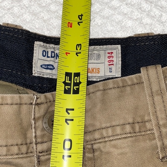 Men’s Old Navy, 100% Cotton, Loose, Straight Leg, Khakis. 33 X 28.75 (Tag 33X30) - Picture 7 of 8